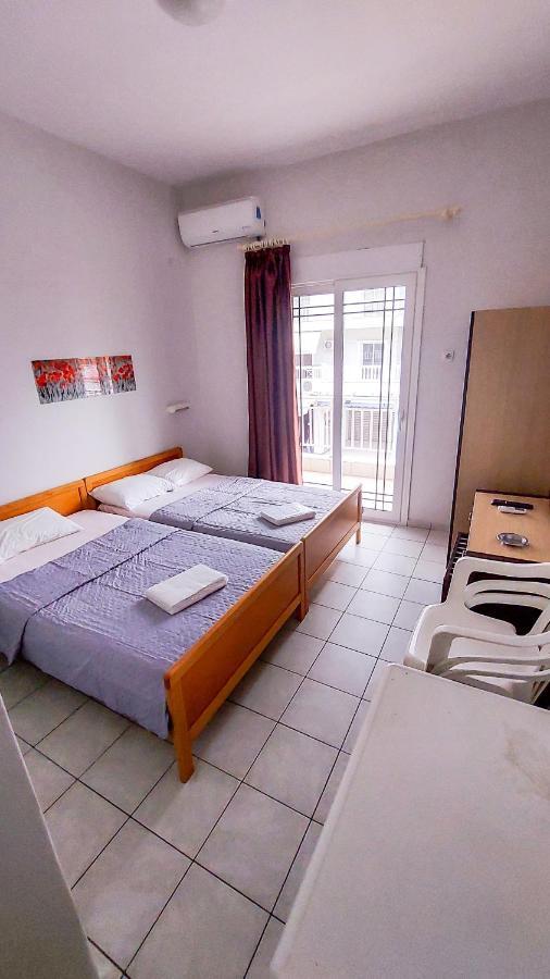 Hotel Galaxias Paralía Eksteriør billede